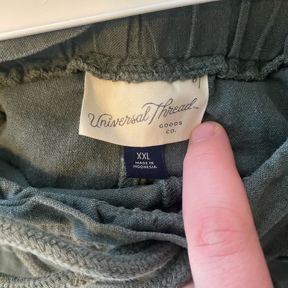 Universal Thread Olive Green Shorts XXL